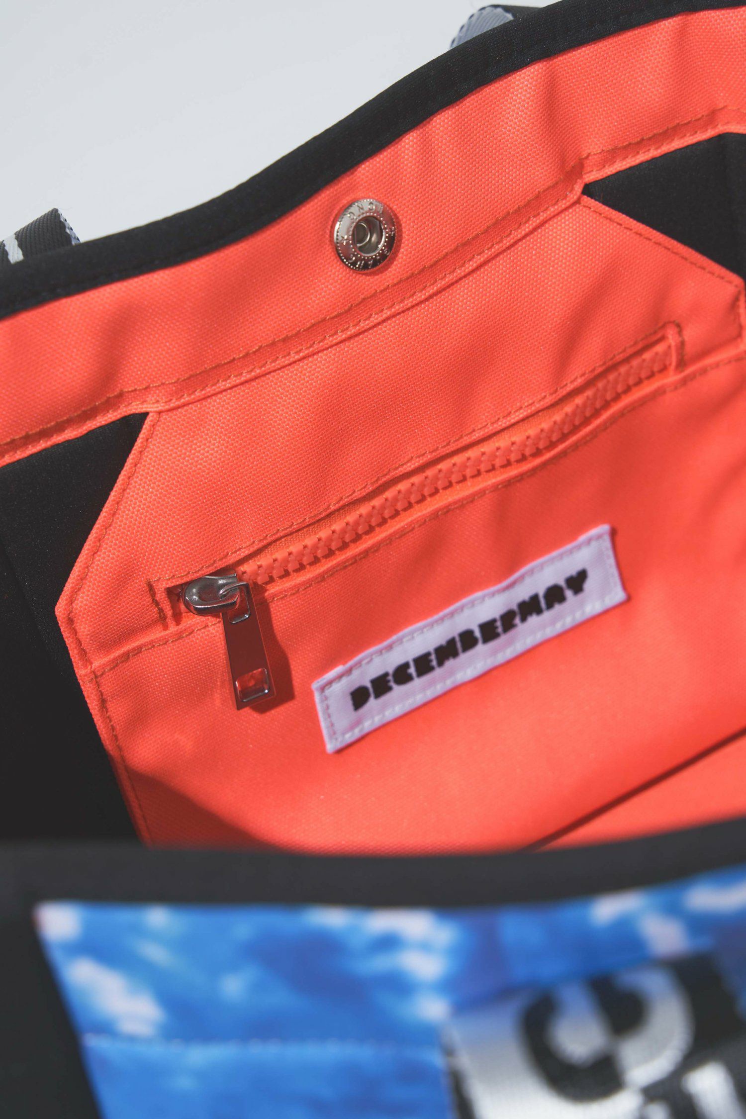 NEW＞ Tie dye art Neopren mini tote / UNISEX | DECEMBERMAY