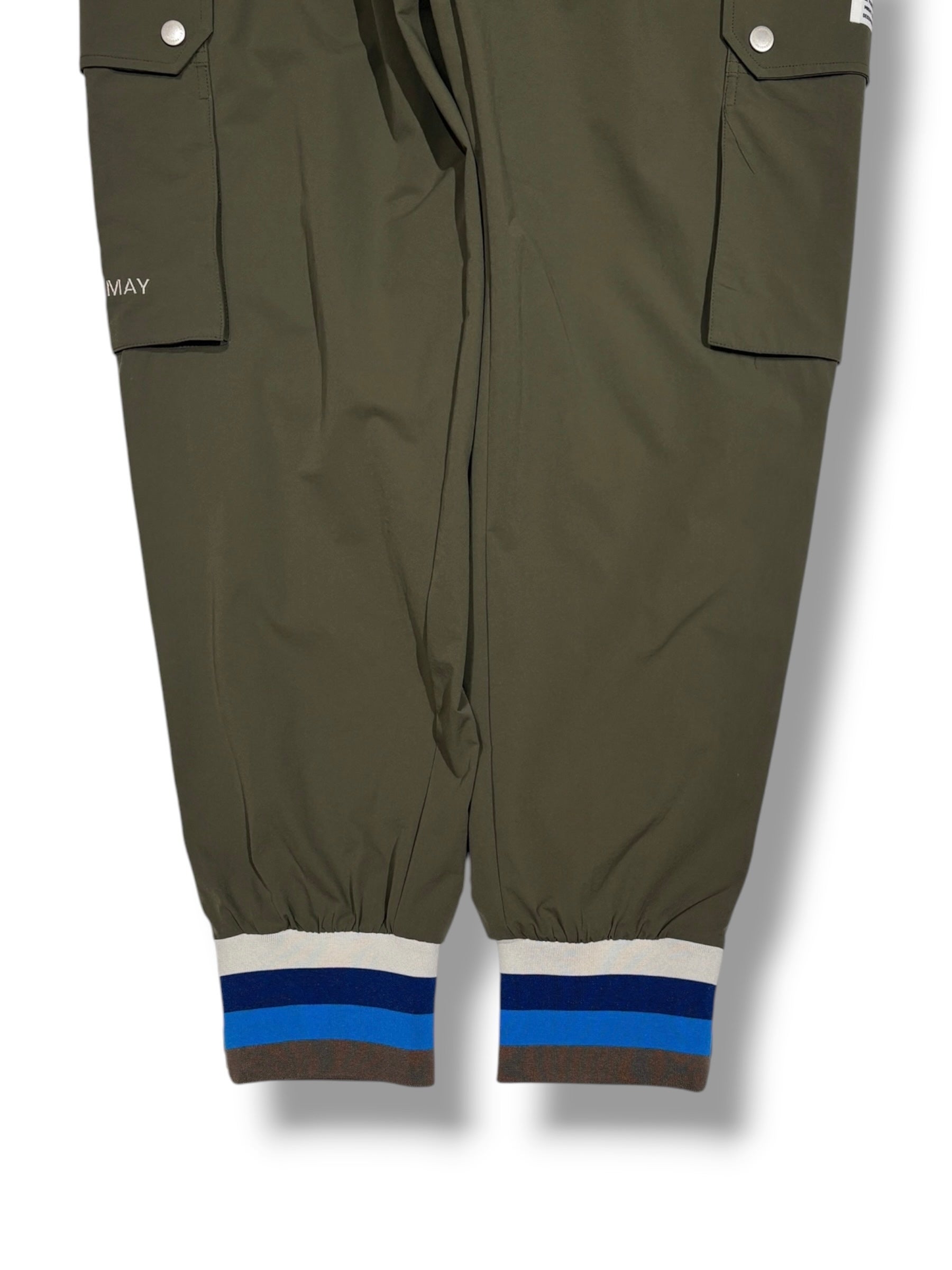 Water repellent agile pants/ MAN | DECEMBERMAY
