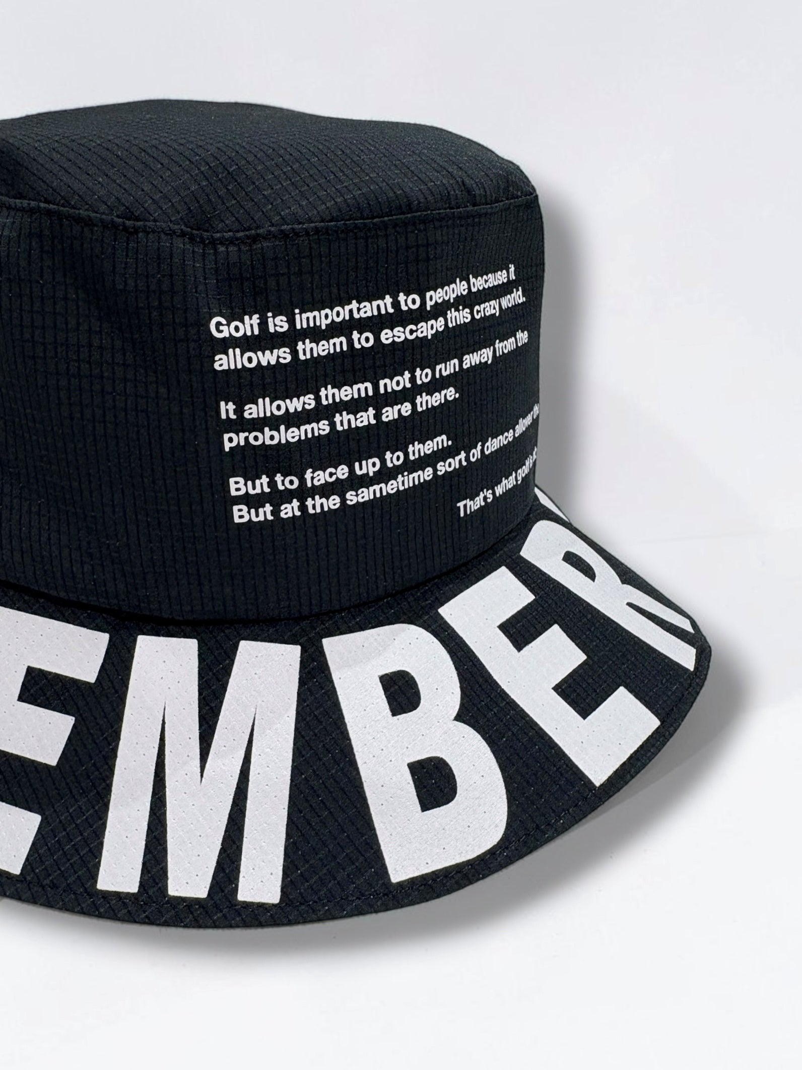 Pocketable heat-shielding bucket hat/ UNISEX | DECEMBERMAY Pocketable heat-shielding bucket hat/ UNISEX | DECEMBERMAY
